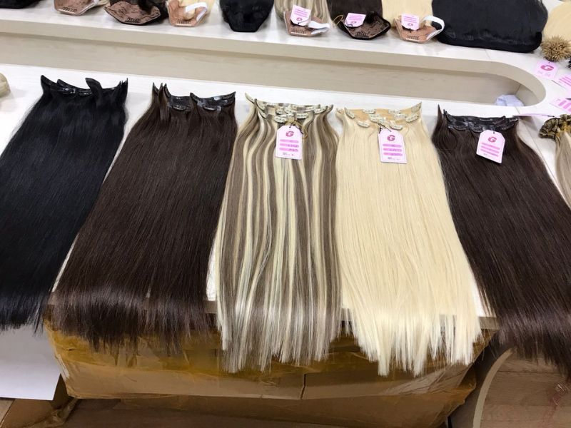 BigG Hair provides a diverse selection of lengths, including 16, 20, and 24 inches