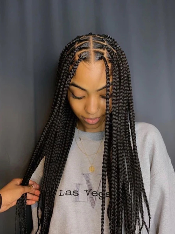 Knotless box braids are a modern twist on classic box braids